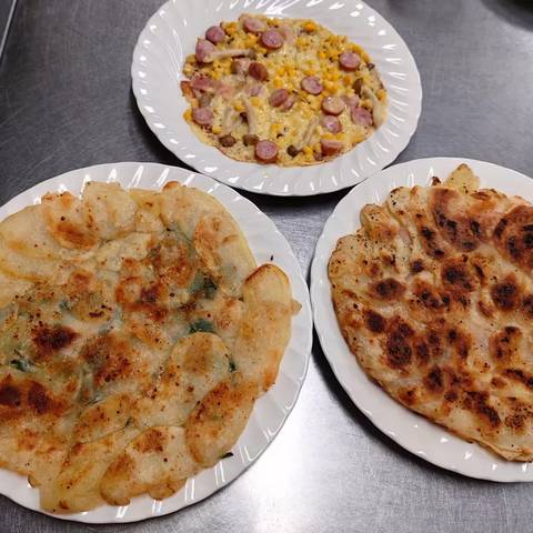 ジャガイモのガレット風とモンブランのお料理教室の写真