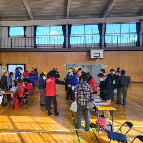 奈良市総合防災訓練 避難者受付訓練の写真