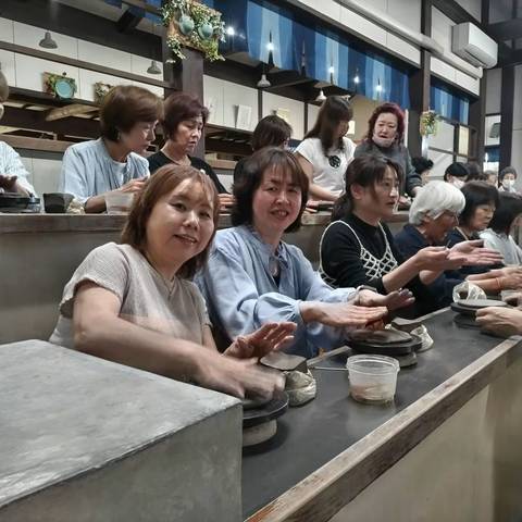水茎の里で陶芸体験・ラ コリーナ・かねふくめんたいパーク見学の写真