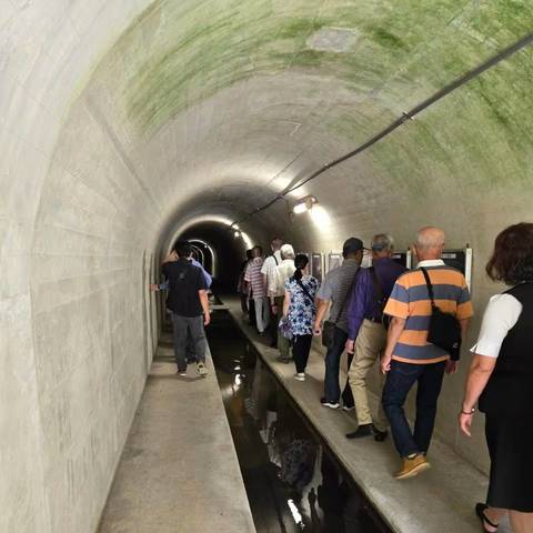 明治地区防災研修 亀の瀬地すべり歴史資料館の写真