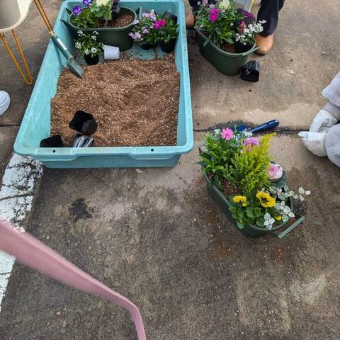 寄せ植え講習会の写真
