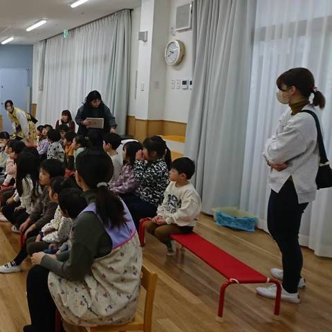 明治わらべこども園 ランランタイムの写真