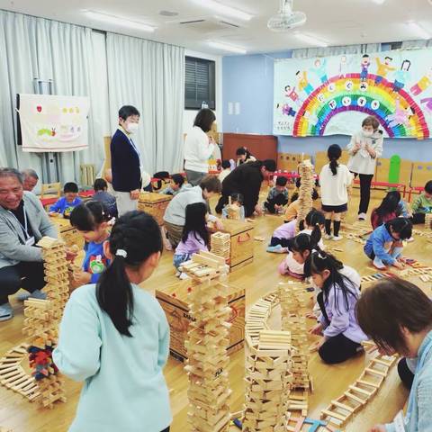 明治わらべこども園 ランラン広場(KAPLA)の写真