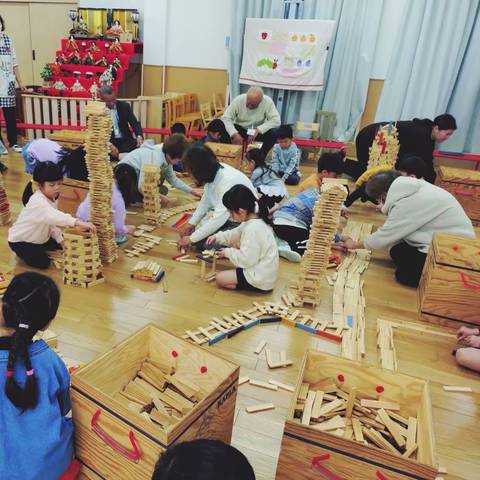 明治わらべこども園 ランラン広場(KAPLA)の写真